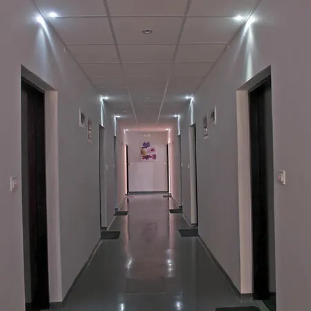Hostel M *